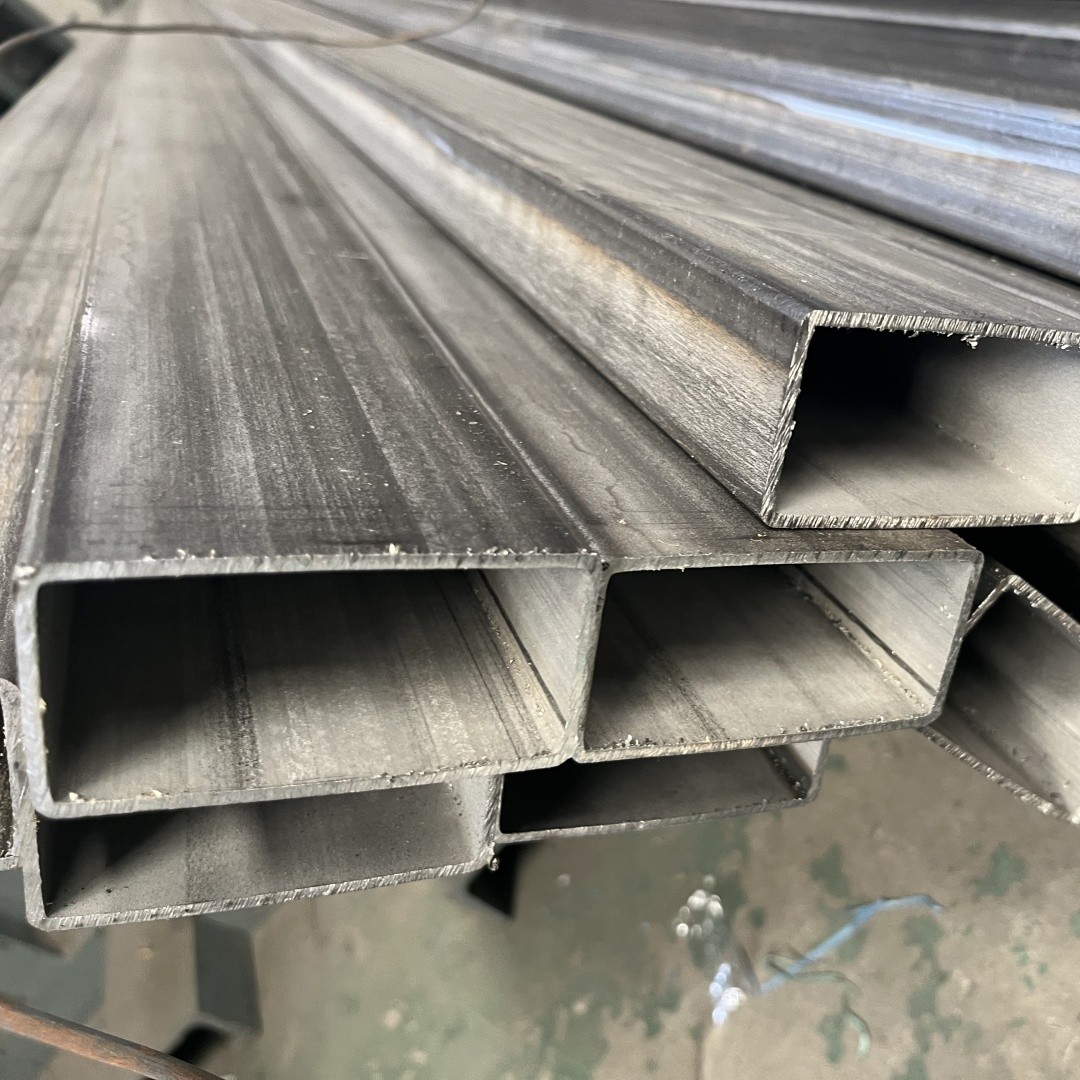 ASTM A312 TP316L Welded Square Tube 100*200*8mm Stainless Steel 316L Welded Tubing