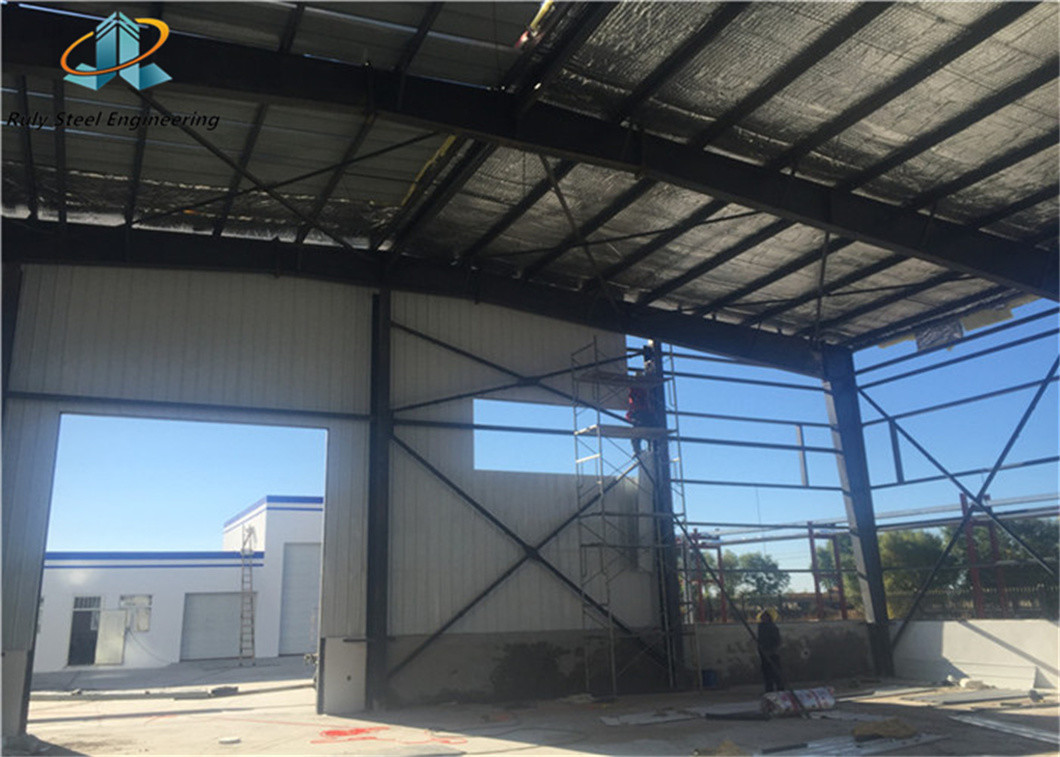 High Strength Prefab Structural Steel Warehouse Sturdy For Superior Load Bearing Capacity