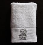 100% cotton white satin jacquard hotel towel sets with logo for promotion