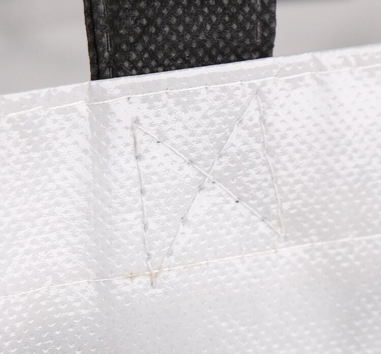Metallic Laminated Bags Cooler Bags Zipper Bags Wine Bottle Bags Drawstring Bags Shoulder Bags/Postman bag Garmemt Bags