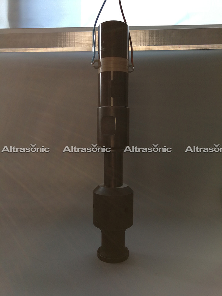 20Khz Continious Vibration Oscillator For Non - Woven Fabric Welding