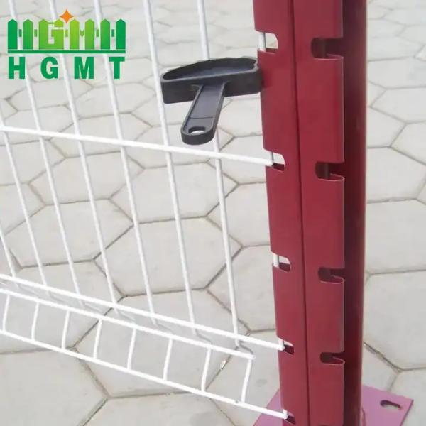 Hot Sale High Quality Eco Friendly School PVC Coating Privacy 3D Curved Wire
