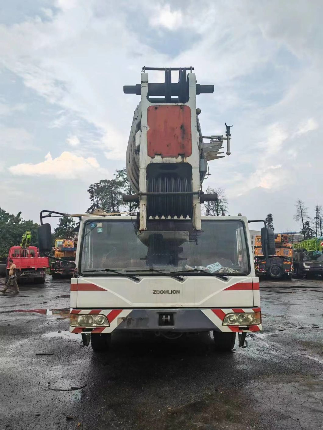 All-Terrain 2011 Zoomlion 110ton Terrian Mobile Crane Construction Company Truck-Mounted Telescopic Crane