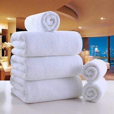 Custom Logo Hotel Towel Set Broad Stripe Coral Velvet 35*75cm 70*140cm Soft Absorbent