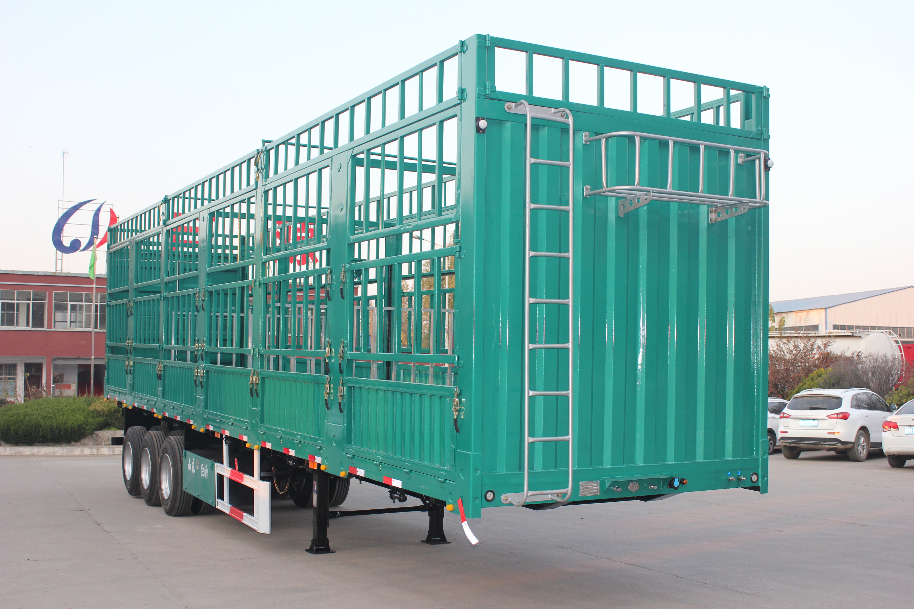 11.00r20 12r22.5 315 385 Tire 3 Axle 40ft Warehouse Type Side Wall Fence Semi Trailer