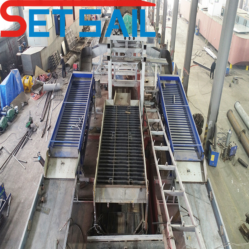 Chain Bucket Sand Gold Diamond Dredger Vessel Used in River