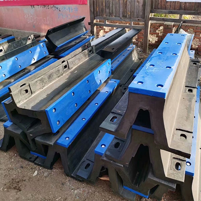 Corrosion Resistant Rubber Arch Fender 700h Fast Installation Reinforced Body Low Maintenance