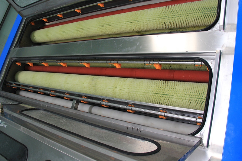Long service life glass washing and drying machine for glass shop
