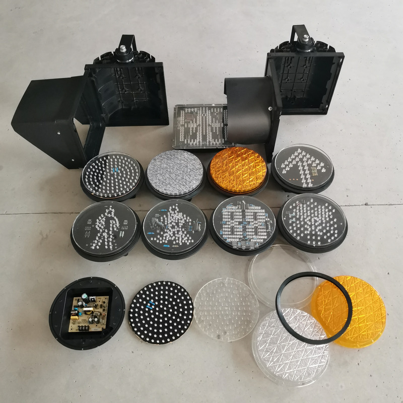 200MM 4-Aspect RYG Left Arrow With Countdown Timer Road Traffic Light
