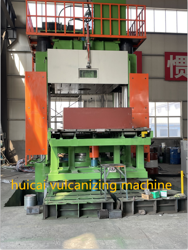 3200*2200*6800 Solid Tyre Vulcanizing Machine Hot Press Machine Rubber Press