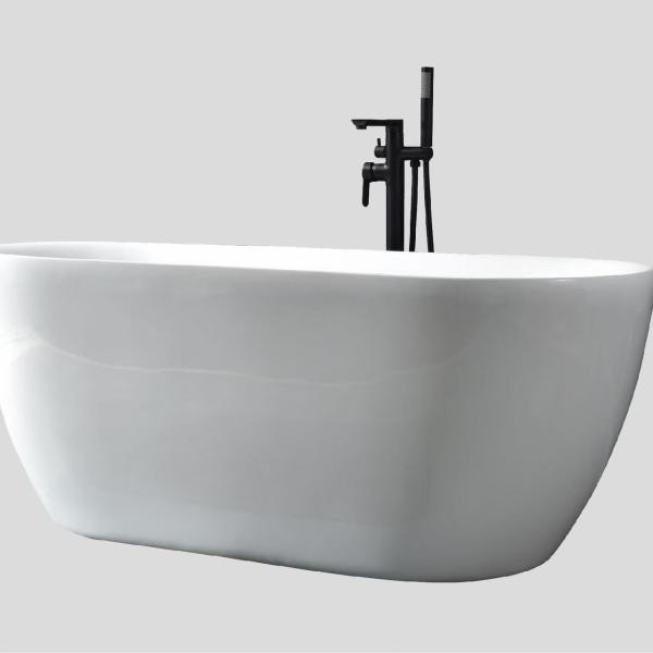 Acrylic Free Standing Bathtubs Perfect for Household Commercial and Healthcare