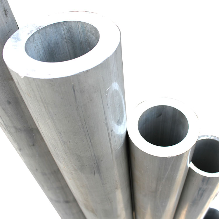 Customized Extruded Aluminum Pipe Alloy Round 10mm Thickness Silver 1060 O Temper