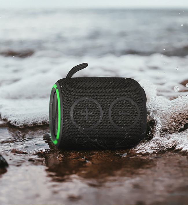 Bluetooth 5.0 Wireless Waterproof Speaker 16W Type C Charging Port