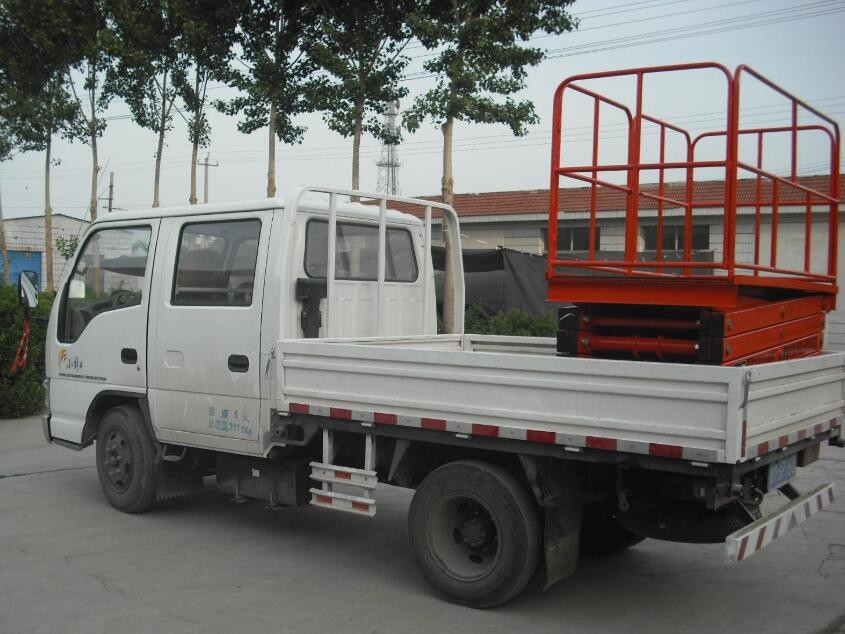 12 Meters Lifting Height Fixed on Truck Scissor Lift with 500Kg Loading Capacity