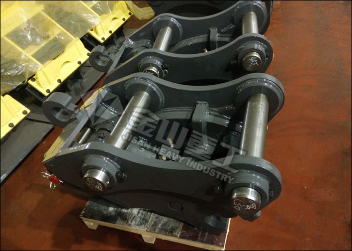 Q345B Steel Excavator Quick Coupler , Komatsu PC50 PC60 Hydraulic Quick Hitch