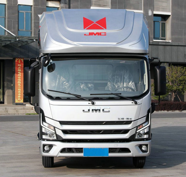 Low Price Good Quality Single Row Cabin 2.5Tons JMC Van Body Truck For Sales