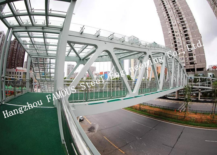 Trail Prefabricated Pedestrian Bridges Over Roads , Pedestrian Flyover Urban Traffic Solution
