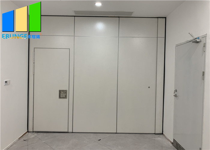 Modern Acoustic Movable MDF Wood Folding Partition Walls For Restaurant Room