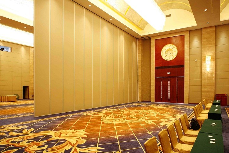 Hotel Acoustic Rolling Operable Partition Walls With Sliding Door