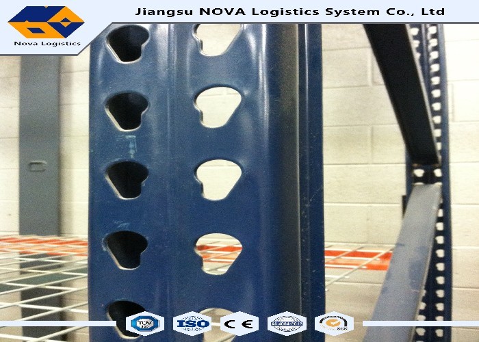 TUV Heavy Duty Steel Storage Racks Bottom Level For Lowering Structure Costs