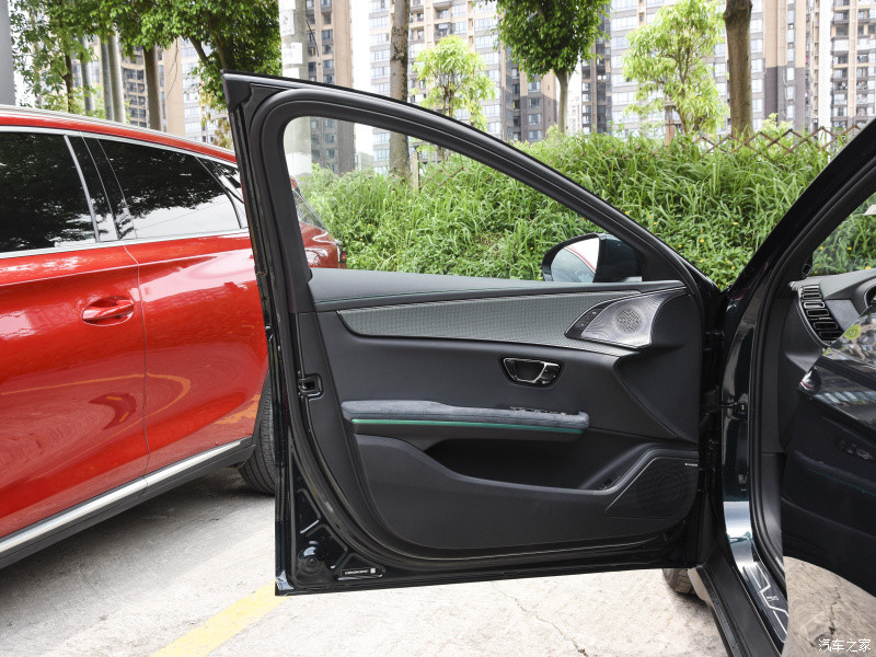 BYD HAN 2022 EV 610KM 4WD Qianshancui Limited Version Medium Large Sedan
