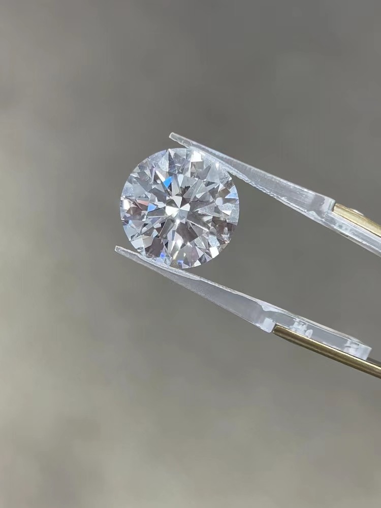 IGI Loose Lab Created Diamonds 16.63Carat VS1 Round E Color