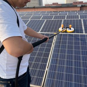 China Convenient Solar Panel Cleaning Tool with 7.5 Meters Telescopic Pole and Double Heads on sale