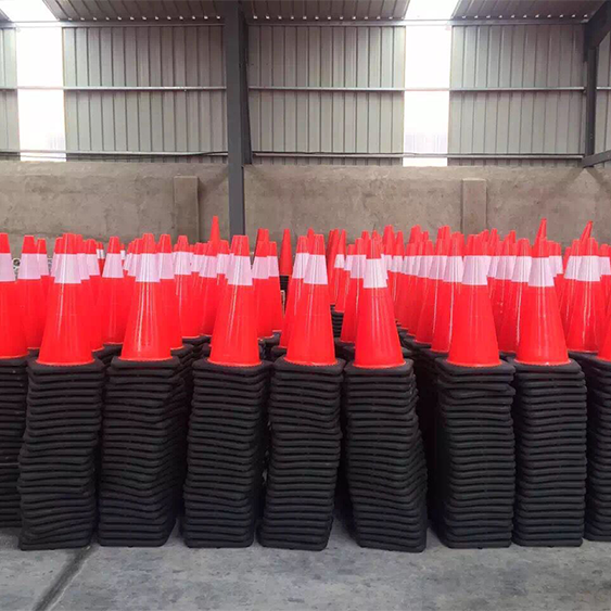 PE Plastic Road Cone Orange High Visible Highway Traffic Cones