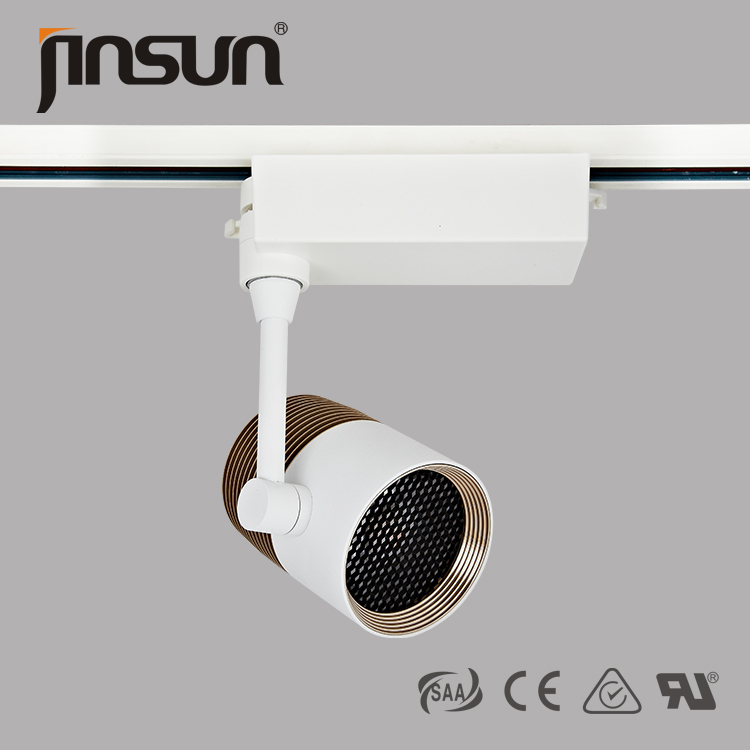 High quality design IP40 680 lm 12W Cree chip 360 degree adjustable of Led track light 3years warranty 6degree light