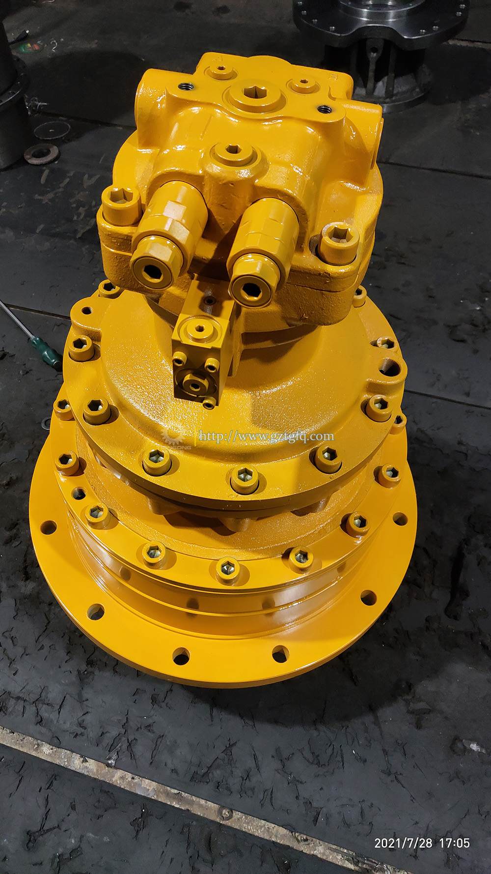 Machinery Repair Shops R305-7 R290LC-7 Excavator Swing Gearbox With Motor 31N8-10120