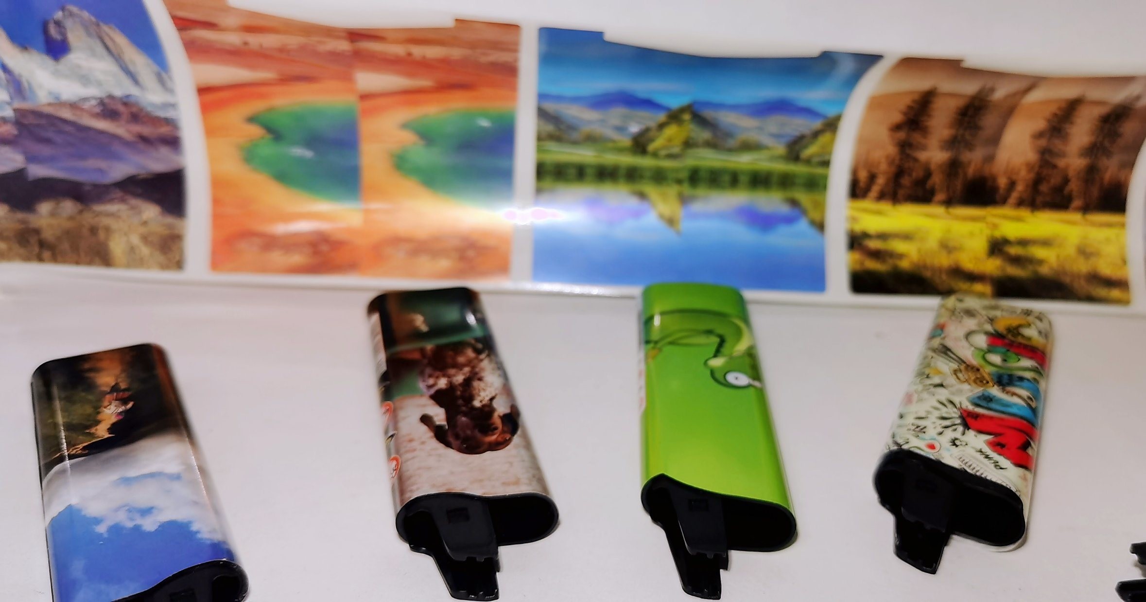 Eco Friendly Wine Bottle Sticker Labels Custom Waterproof Non Tearable Sticker