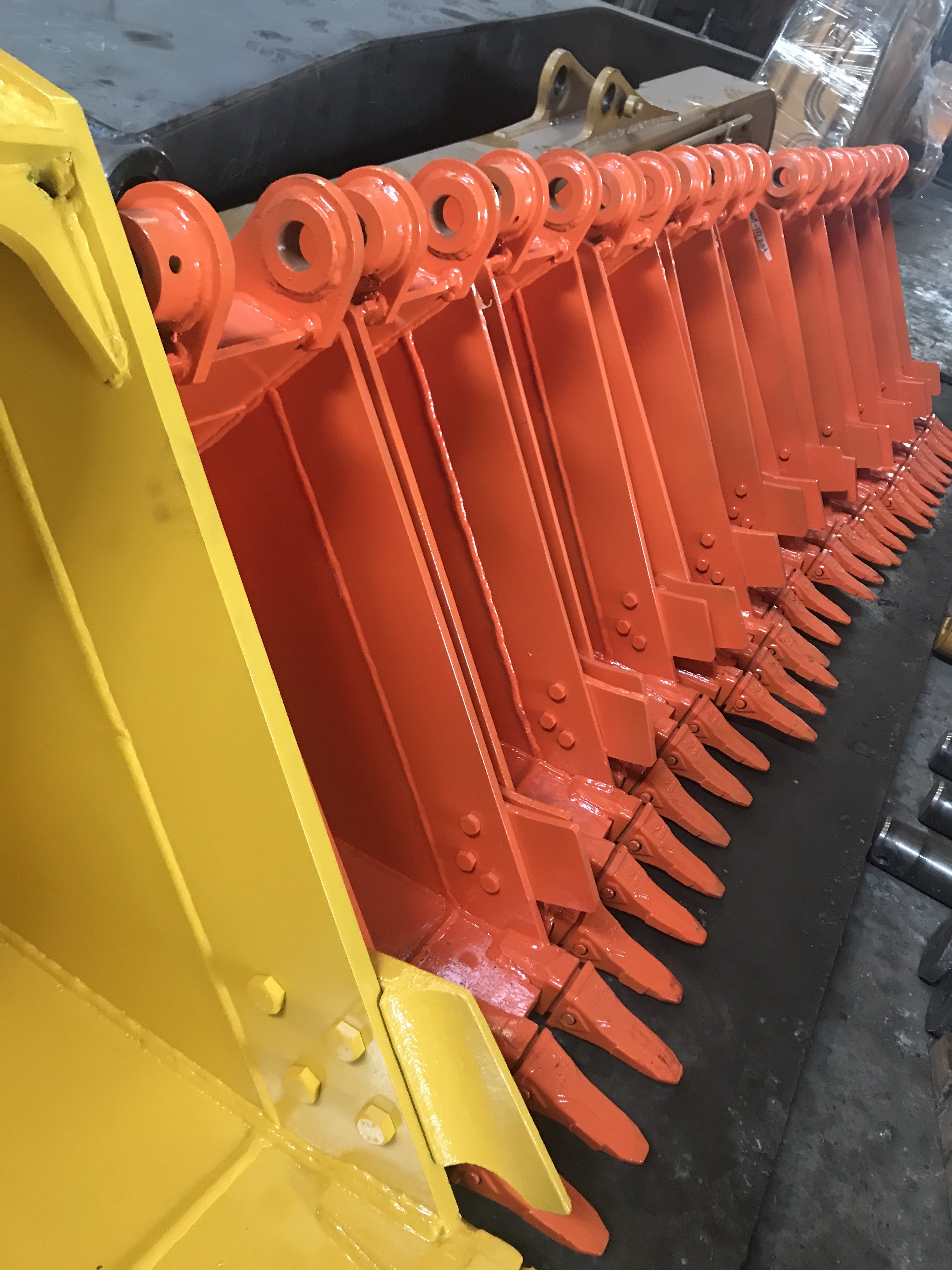 Mini 3-4 Ton Excavator Trenching Bucket With Drawing Q355B Material