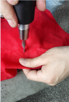 Auto Hand Held Ultrasonic Spot Welding Machine For Non woven Fabric Sewing / Clothing