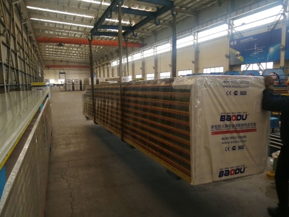 Light Weight Polyurethane Sandwich Panel Insulating Soundproof