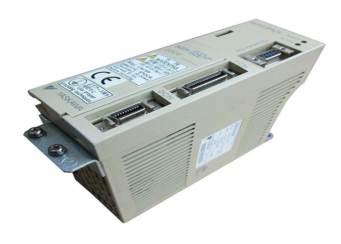 SGDA-04VP Yaskawa Brand New Industrial Servo Drives Original 0