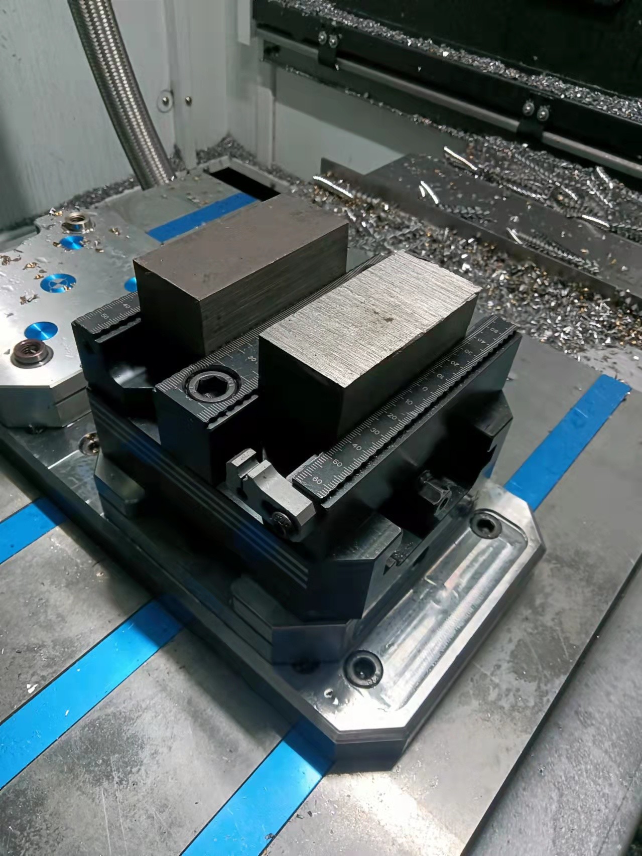 Adjustable 155mm Cnc Workholding Axis Fixtures Flexible Self Centering Vise