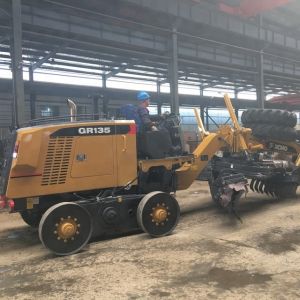 Strong Power Mini Road Grader / 11 Ton Grader With Ripper And Blade