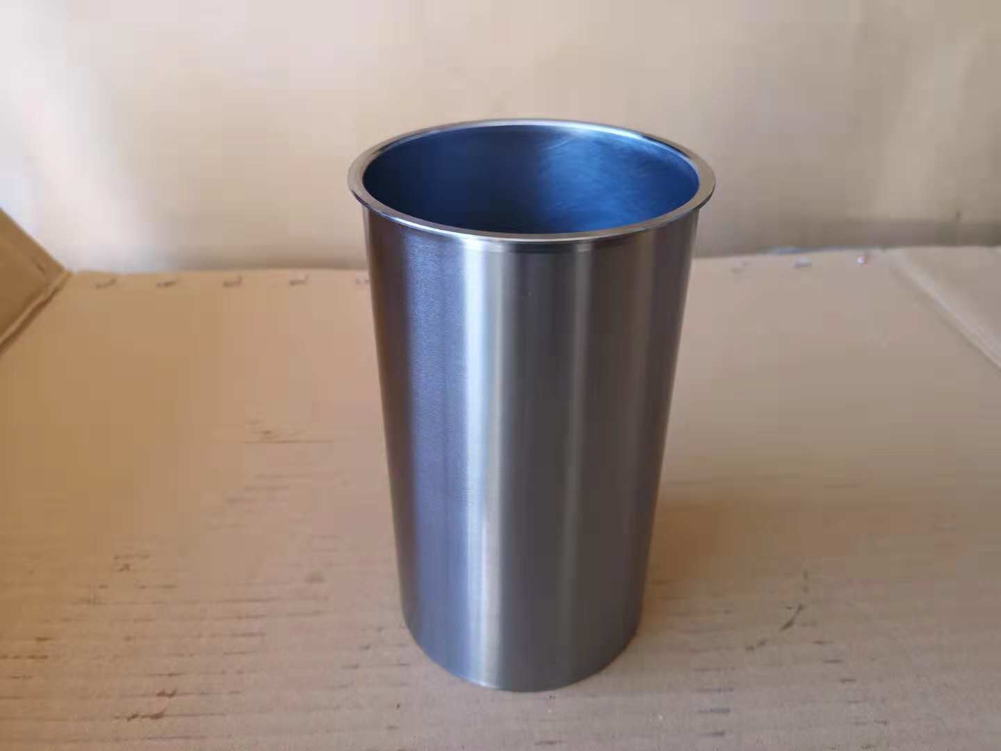 4BC1 4BC2 Cylinder Liner 8971767070 Isuzu Diesel Engine Auto Parts NKR NPR Light Truck 187mm High