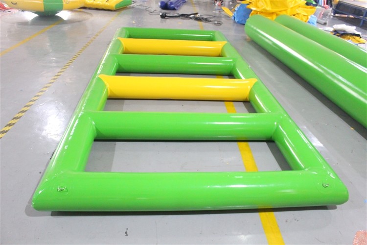 Inflatable Obstacle Sporting Floating Sgs Water Park Game