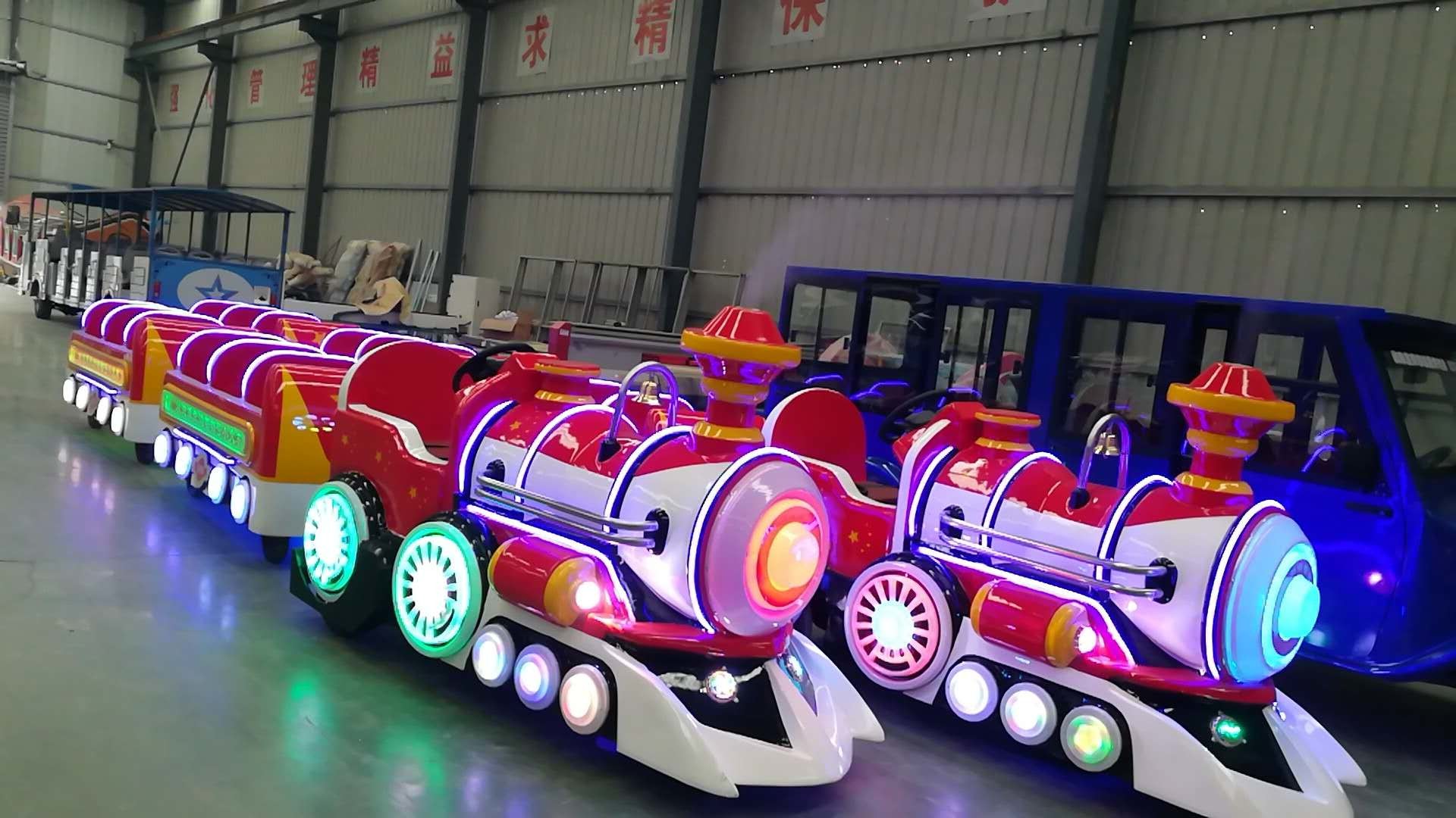 Handsome toot electric trackless train FRP Power 1.2KW 13 SEATS