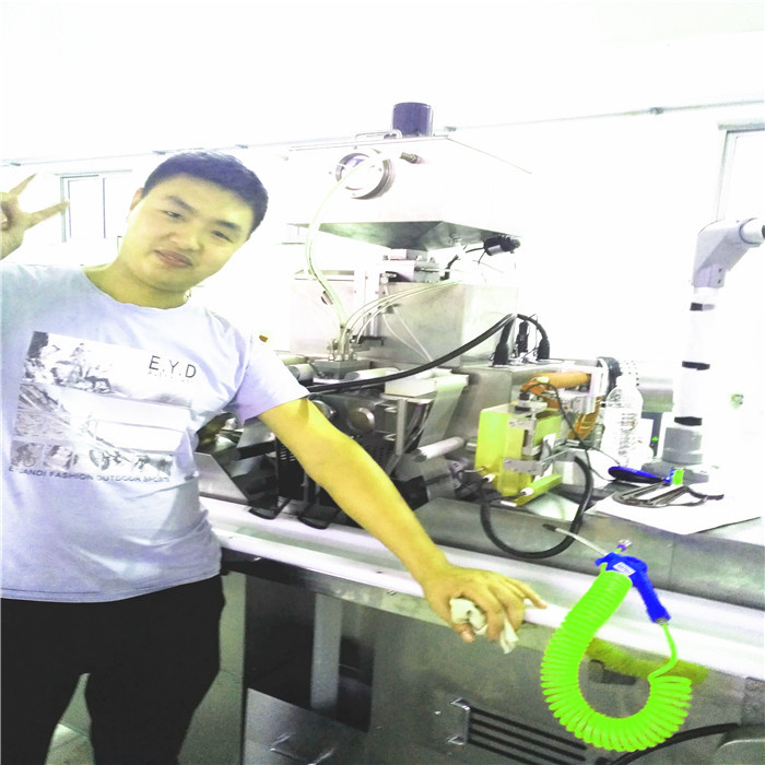 S610 Soft Capsule Making Machine With Gelatin Melting / Drying Equipment