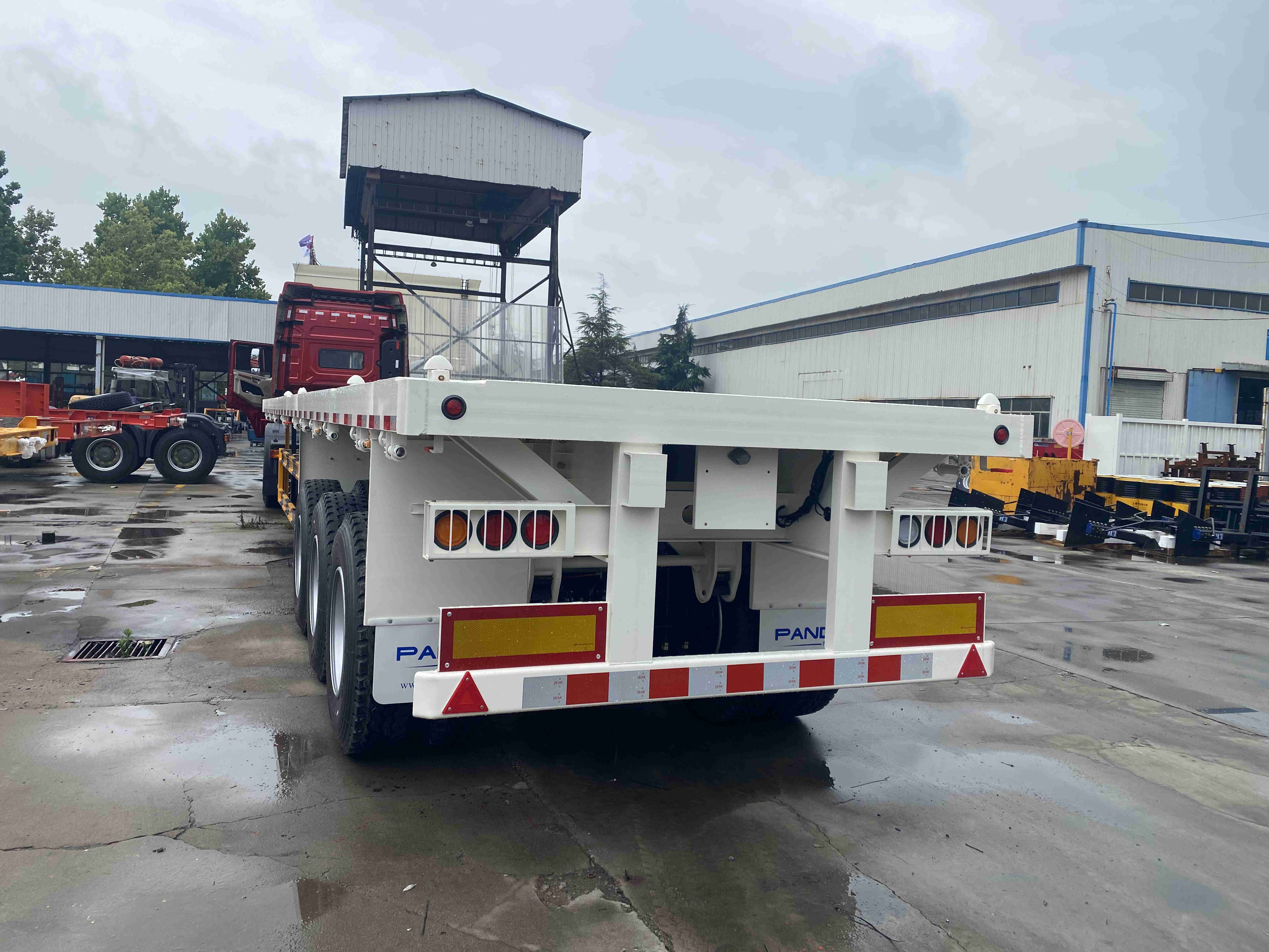 Brand new flatbed semi trailer 70ton 3 4 axles pan trailer Container Semi truck trailer 40ft 12metre for sale