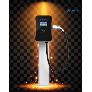 CCS1 Level 2 J1772 Type Home Charger Stations With 4 Indicators LCD Screen