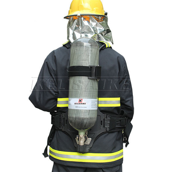 Full Mask Single Backboard for Fire Fighting Made of Carbon Fiber Composites Cylinder