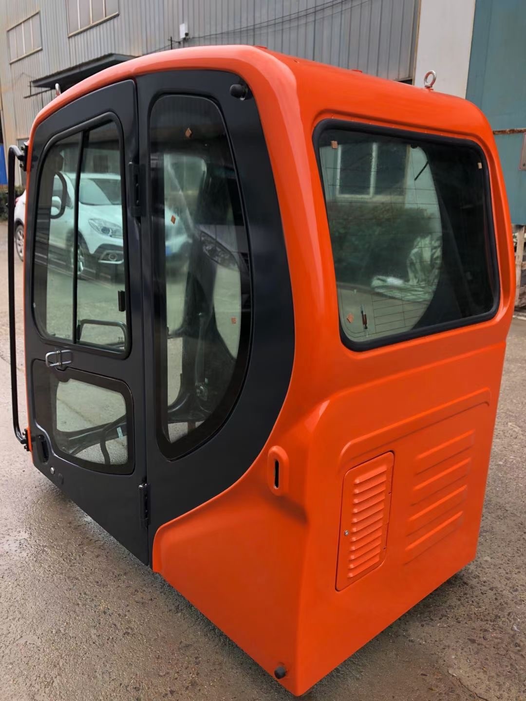 OEM Yellow DX260-9 DX140 Excavator Cabin