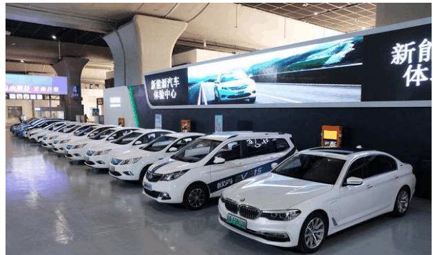 Pure Electric Black VOYAH FREE EV Suv with Ultra-long Endurance and Luxury Design 2023