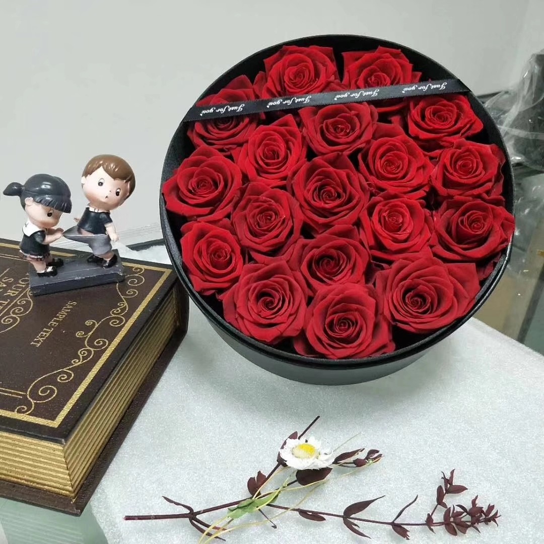 Wholesale preserved rose flower boxes from ecuador farm New year gift