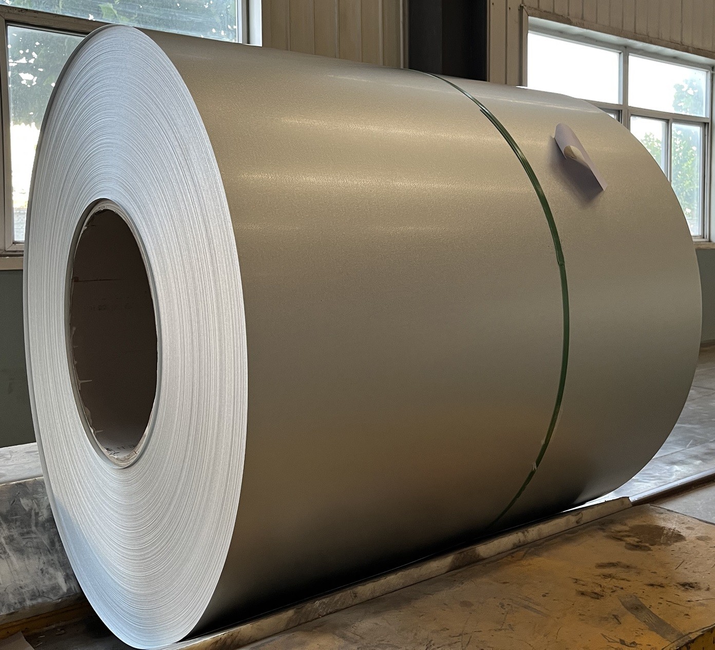 AZ120 GL Galvalume Steel Coil Aluzinc Roofing Sheets 0.55mm 1250mm