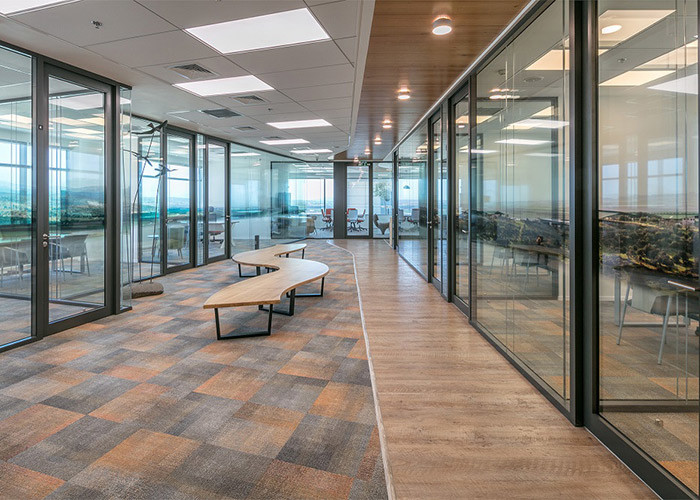 Customizable Walls Partition Indoor For Office Commercial Sustainable 108mm Aluminum Frame Wall