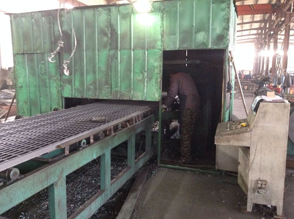 steel grating cutting machine